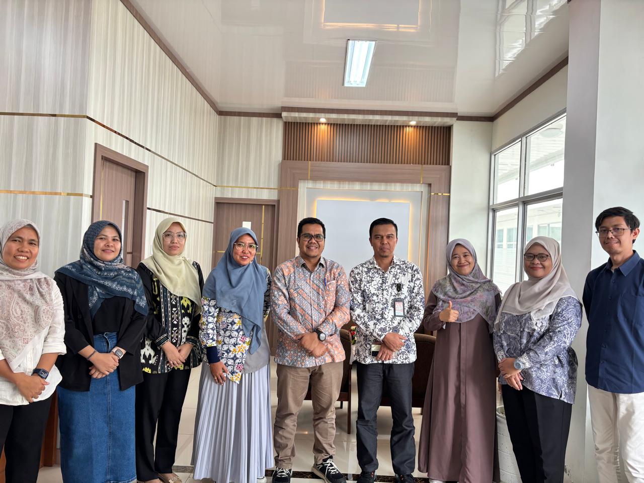 Departemen HI FISIP UNAND Mantapkan Persiapan Akreditasi LAMSPAK melalui Kegiatan Pendampingan Bersama Bapak Dr. Roni Ekha Putera, S. IP, MPA